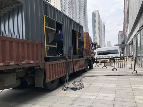 殷都柴油发电机空气滤清器在不同季节的更换周期是否有差异？